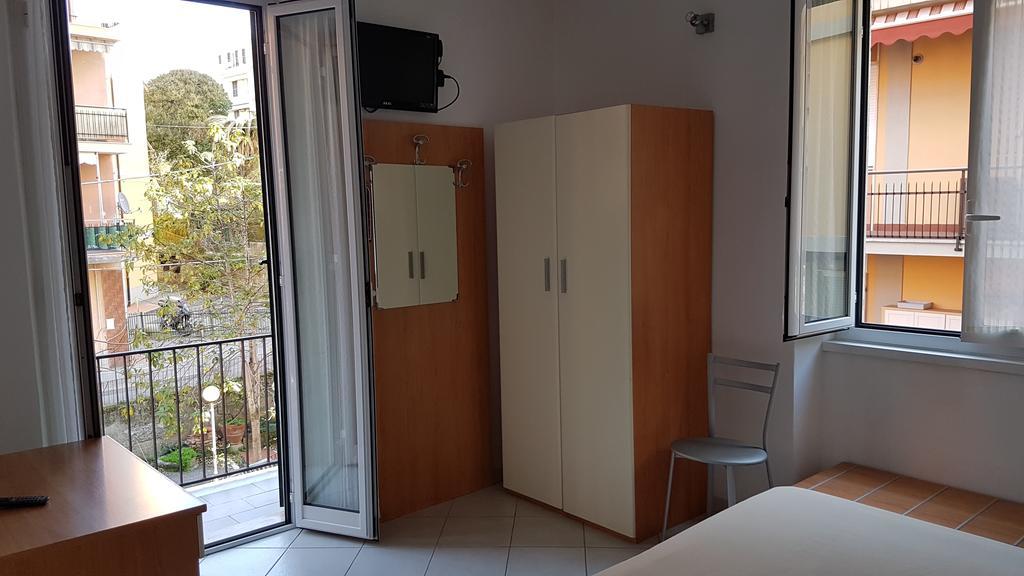 Hotel Stella Marina Леричі Екстер'єр фото
