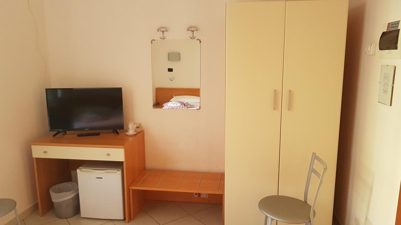 Hotel Stella Marina Леричі Екстер'єр фото